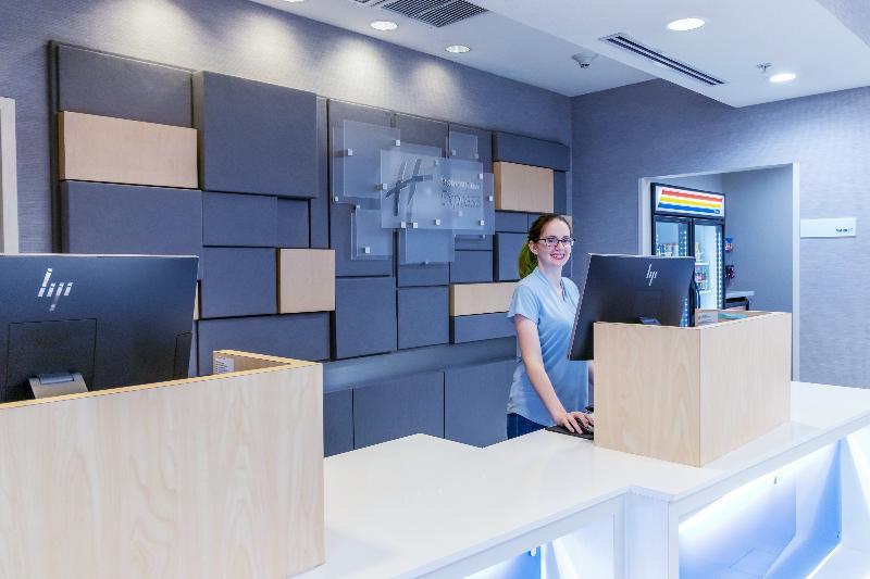 Holiday Inn Express Hotel & Suites Crestview South I-10 By Ihg Экстерьер фото